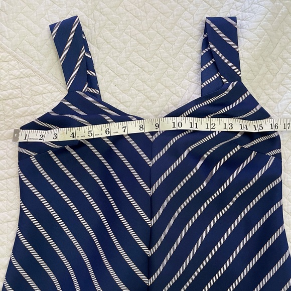 NWT Banana Republic navy and white dress - Picture 9 of 9
